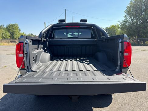 Used 2021 Chevrolet Colorado ZR2 w/ Colorado ZR2 Bison Edition AWD/4WD image 9