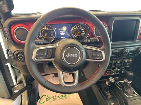 Used 2023 Jeep Wrangler Unlimited Rubicon w/ Dual Top Group AWD/4WD image 13
