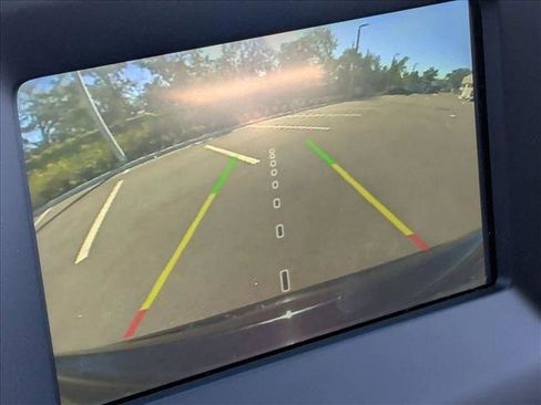 Used 2021 Jeep Compass Sport image 9