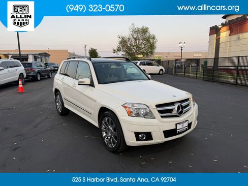 Used 2012 Mercedes-Benz GLK 350 4MATIC image 3