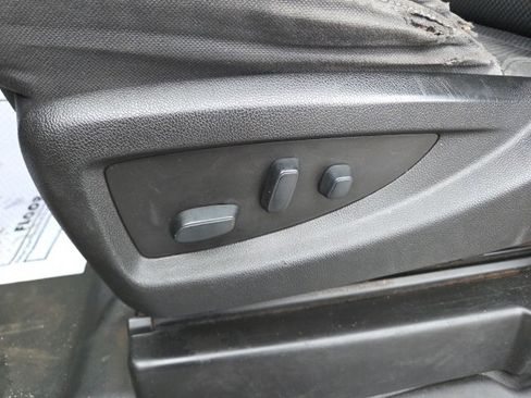 Used 2018 GMC Sierra 3500 SLE w/ SLE Preferred Package image 38