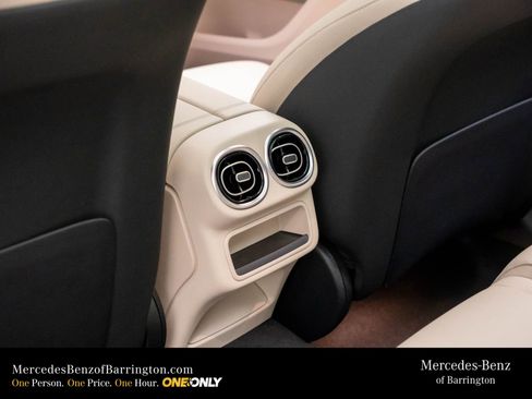 New 2026 Mercedes-Benz GLC 300 4MATIC image 21