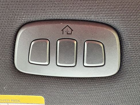 Used 2018 Ford F150 Lariat w/ Equipment Group 502A Luxury image 45