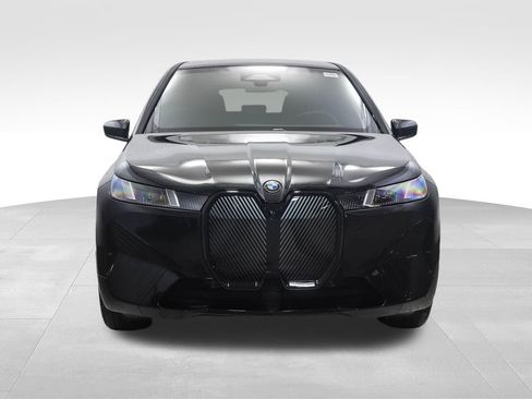 New 2026 BMW iX xDrive45 w/ Premium Package image 8