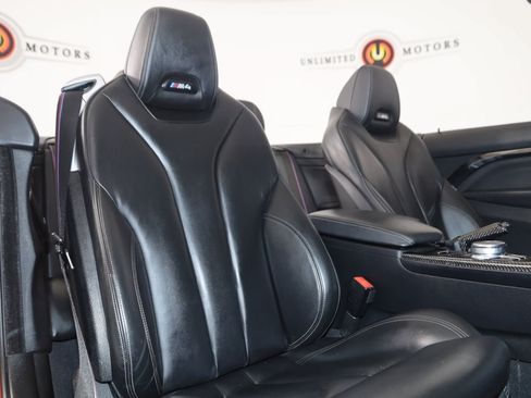 Used 2019 BMW M4 Convertible w/ Competition Package RWD image 15