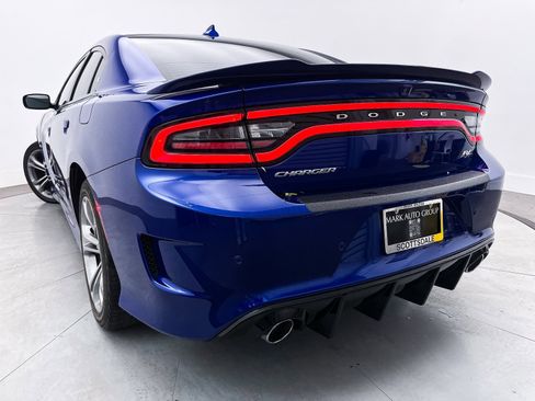 Used 2022 Dodge Charger R/T image 4