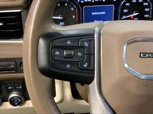 Used 2021 GMC Yukon Denali image 23