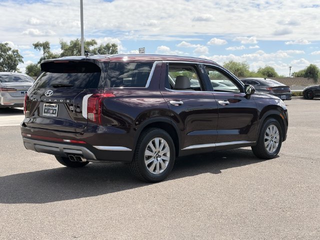 Used 2024 Hyundai Palisade SEL FWD image 6
