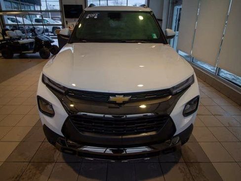 Certified 2023 Chevrolet TrailBlazer ACTIV image 3