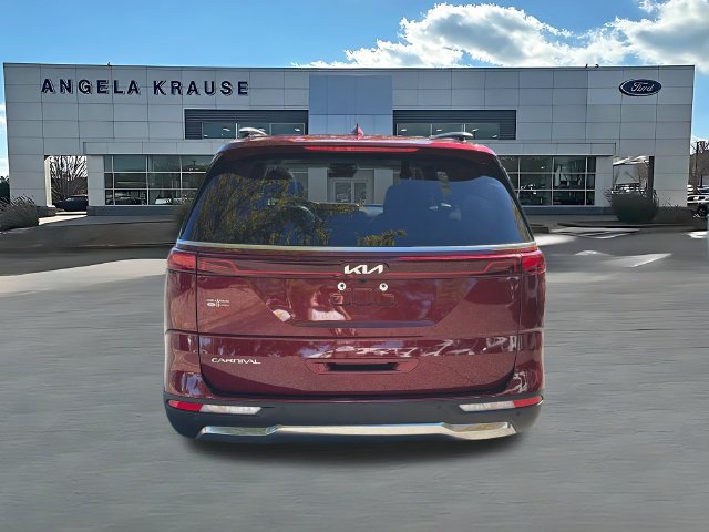 Used 2023 Kia Carnival SX Prestige FWD image 7