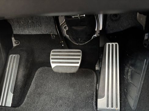 Used 2024 Nissan Z Performance w/ Floor Mat Package RWD image 51