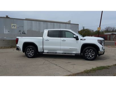 New 2026 GMC Sierra 1500 SLT w/ SLT Premium Plus Package