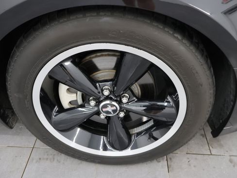 Used 2007 Ford Mustang GT Premium RWD image 3