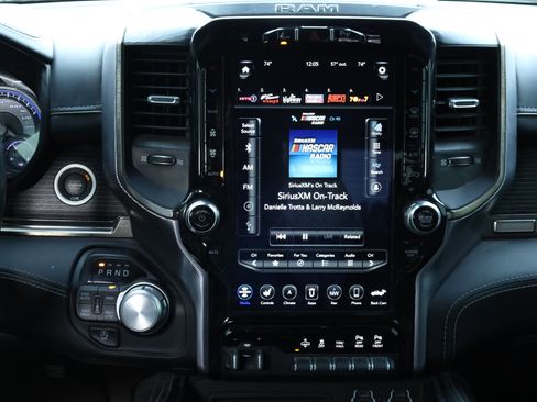 Used 2019 RAM 1500 Limited image 8