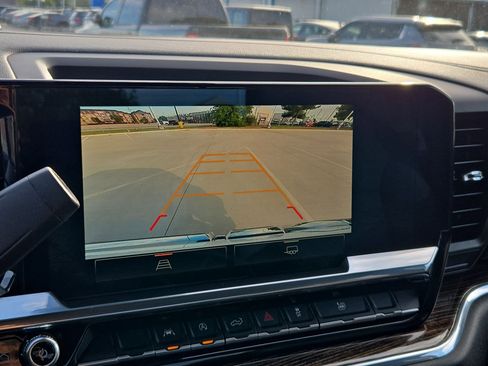 Used 2024 GMC Sierra 1500 Elevation w/ LPO, Elevation Black Package image 24