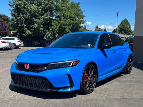 Used 2023 Honda Civic Type R image 12