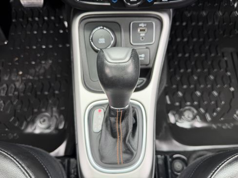 Used 2019 Jeep Compass Latitude w/ Popular Equipment Group AWD/4WD image 27