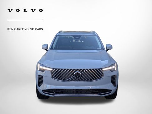 New 2026 Volvo XC90 B5 Plus image 9