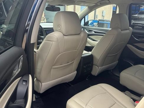 Used 2020 Buick Enclave Essence w/ Sport Touring Edition FWD image 5