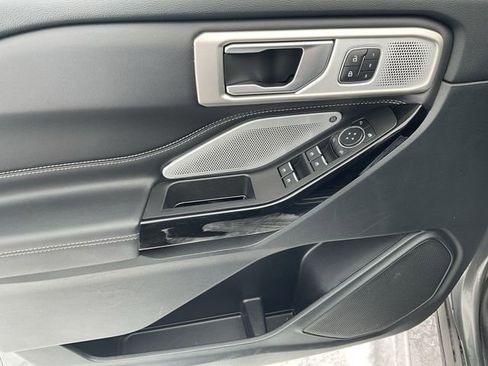 Used 2024 Ford Explorer ST w/ Equipment Group 401A image 14