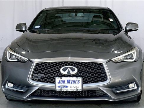 Used 2018 INFINITI Q60 3.0t Luxe w/ Sensory Package 3.0T Luxe image 3
