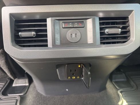 New 2026 Ford F350 Lariat w/ Black Appearance Package AWD/4WD image 19