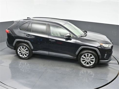 Used 2019 Toyota RAV4 XLE Premium w/ Cold Weather Package image 35