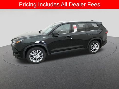 New 2026 Toyota Grand Highlander AWD image 2