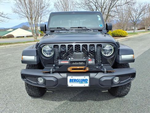 Used 2022 Jeep Gladiator Sport image 8