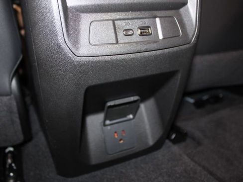 New 2026 GMC Canyon Elevation w/ Convenience Package image 26