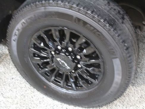 Used 2021 Chevrolet Silverado 3500 LT w/ Convenience Package image 22