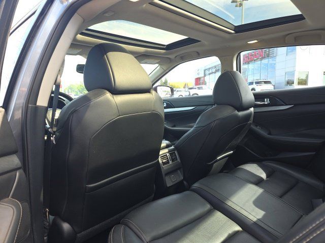 Used 2018 Nissan Maxima 3.5 SL FWD image 19