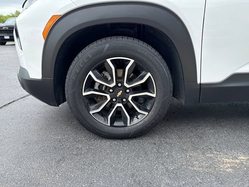 Certified 2023 Chevrolet TrailBlazer ACTIV w/ Sun and Liftgate Package FWD image 31