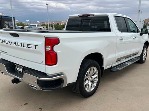 Used 2021 Chevrolet Silverado 1500 LTZ w/ Technology Package AWD/4WD image 5