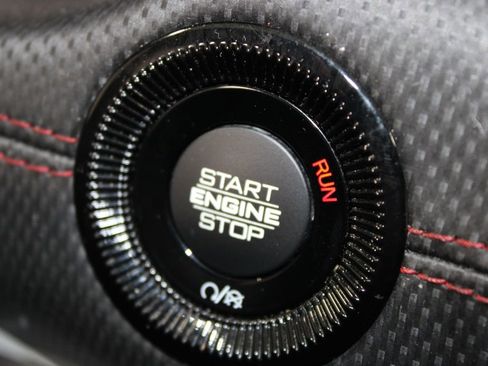 Used 2025 Jeep Compass Trailhawk w/ Trailer Tow Group image 24