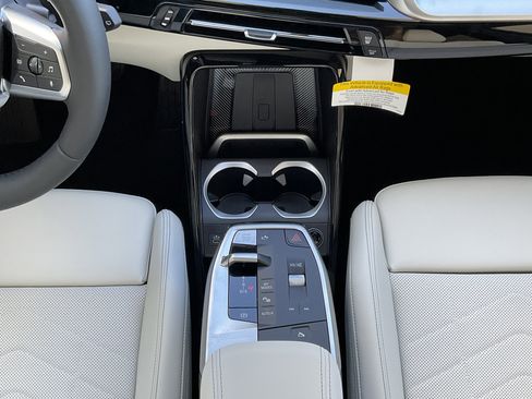 New 2026 BMW X1 xDrive28i w/ M Sport Package image 18