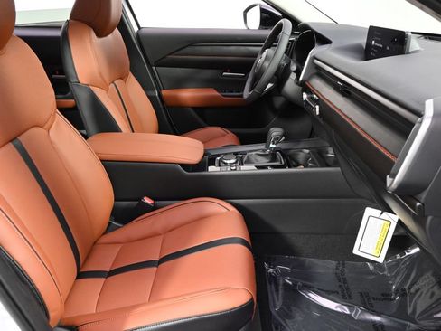 New 2026 MAZDA CX-50 AWD 2.5 S w/ Accent Package image 16