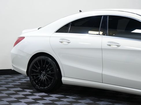 Used 2015 Mercedes-Benz CLA 250 image 13