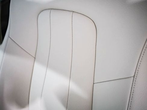 Used 2026 Mercedes-Benz GLB 250 image 26