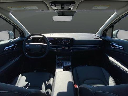 New 2026 Kia Sportage SX AWD/4WD image 11
