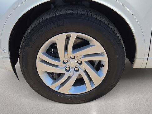 Used 2025 Land Rover Discovery Sport S AWD/4WD image 10