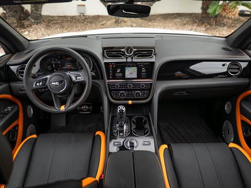 New 2026 Bentley Bentayga Speed image 4