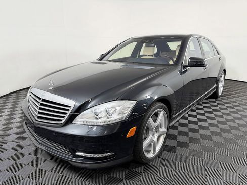 Used 2013 Mercedes-Benz S 550 image 2