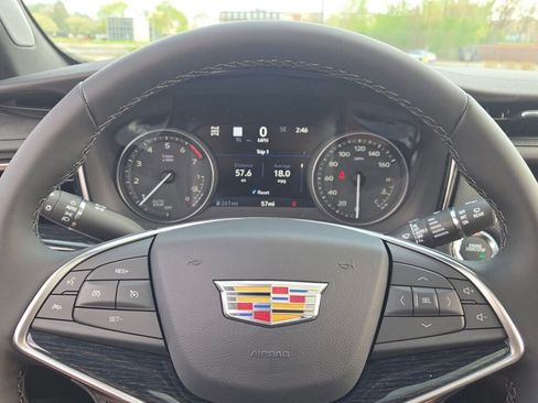 New 2026 Cadillac XT5 Premium Luxury w/ LPO, ONYX Package AWD/4WD image 35