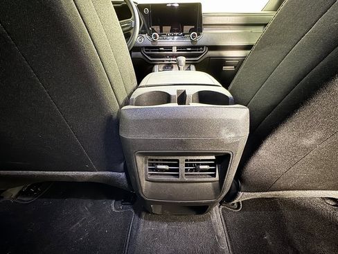 Used 2025 Chevrolet Colorado Trail Boss image 29