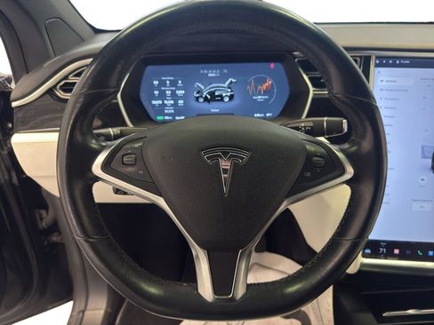 Used 2016 Tesla Model X P100D image 11