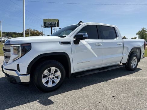 Used 2022 GMC Sierra 1500 SLE RWD image 8