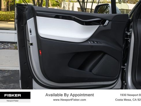 Used 2018 Tesla Model X 100D AWD/4WD image 11