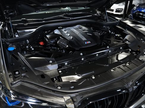 Used 2022 BMW X5 M w/ Competition Package 2 AWD/4WD image 52