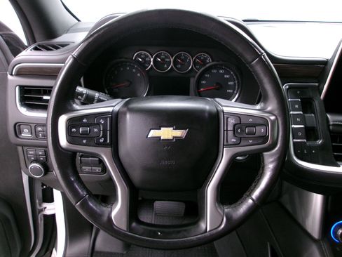 Used 2021 Chevrolet Tahoe LT w/ LT Signature Package AWD/4WD image 7